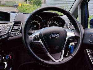 Ford Fiesta 1.0T EcoBoost Zetec Euro 5 (s/s) 5dr