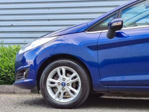 Ford Fiesta 1.0T EcoBoost Zetec Euro 5 (s/s) 5dr