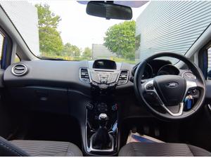 Ford Fiesta 1.0T EcoBoost Zetec Euro 5 (s/s) 5dr
