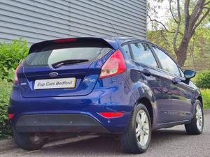 Ford Fiesta 1.0T EcoBoost Zetec Euro 5 (s/s) 5dr