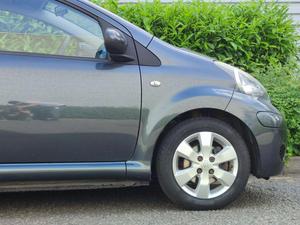 Toyota AYGO 1.0 VVT-i Go Euro 5 5dr
