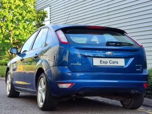 Ford Focus 1.6 Zetec 5dr