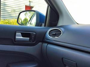 Ford Focus 1.6 Zetec 5dr