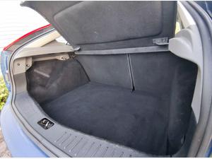 Ford Focus 1.6 Zetec 5dr