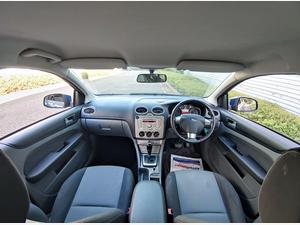 Ford Focus 1.6 Zetec 5dr