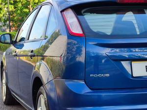 Ford Focus 1.6 Zetec 5dr
