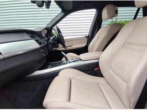 BMW X5 3.0 M50d Steptronic xDrive Euro 5 5dr