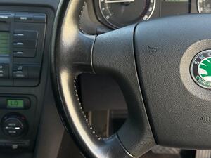 Skoda Octavia 2.0 TDI Elegance DSG EURO 4 5dr