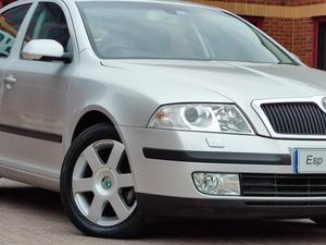 Skoda Octavia 2.0 TDI Elegance DSG Euro 4 5dr