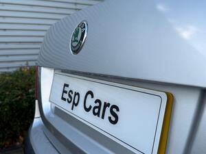 Skoda Octavia 2.0 TDI Elegance DSG EURO 4 5dr