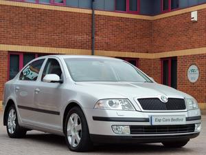 Skoda Octavia 2.0 TDI Elegance DSG Euro 4 5dr