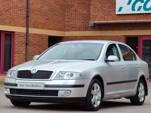 Skoda Octavia 2.0 TDI Elegance DSG Euro 4 5dr