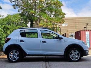 Dacia Sandero Stepway 1.5 dCi Laureate Euro 5 5dr