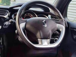 DS AUTOMOBILES DS 3 1.2 PureTech Connected Chic Euro 6 (s/s) 3dr