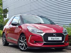 DS AUTOMOBILES DS 3 1.2 PureTech Connected Chic Euro 6 (s/s) 3dr