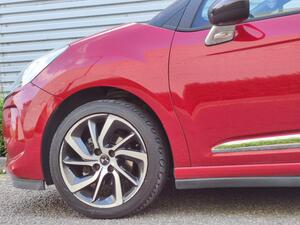 DS AUTOMOBILES DS 3 1.2 PureTech Connected Chic Euro 6 (s/s) 3dr