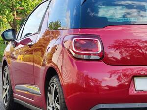 DS AUTOMOBILES DS 3 1.2 PureTech Connected Chic Euro 6 (s/s) 3dr
