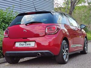 DS AUTOMOBILES DS 3 1.2 PureTech Connected Chic Euro 6 (s/s) 3dr