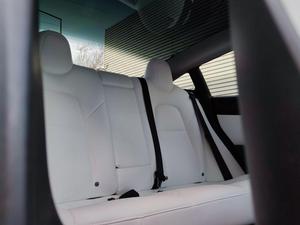Tesla Model 3 (Dual Motor) Long Range Auto 4WDE 4dr