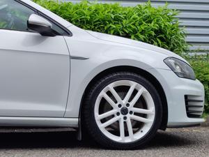 Volkswagen Golf 2.0 TDI BlueMotion Tech GTD Euro 6 (s/s) 5dr