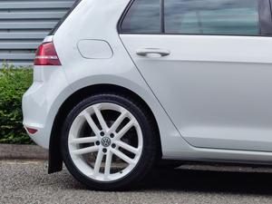 Volkswagen Golf 2.0 TDI BlueMotion Tech GTD Euro 6 (s/s) 5dr