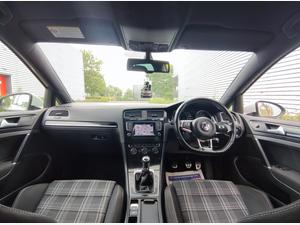 Volkswagen Golf 2.0 TDI BlueMotion Tech GTD Euro 6 (s/s) 5dr