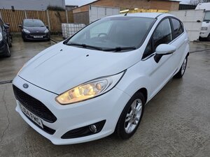 Ford Fiesta 1.5 Fiesta Zetec TDCI 5dr