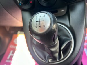 Mazda 2 1.3 2 Ts2 3dr