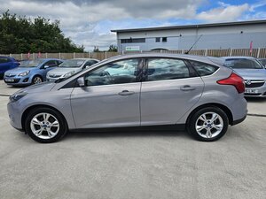 Ford Focus 1.6 Focus Zetec 125 5dr