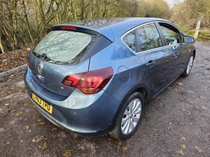 Vauxhall Astra 1.6 Elite 5dr