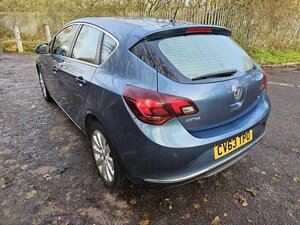 Vauxhall Astra 1.6 Elite 5dr