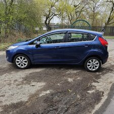 Ford Fiesta 1.2 Zetec 5dr