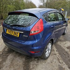 Ford Fiesta 1.2 Zetec 5dr