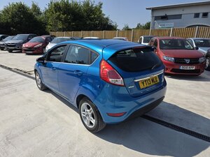 Ford Fiesta 1.5 Fiesta Zetec Tdci 5dr