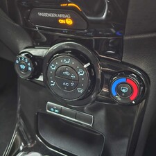 Ford Fiesta 1.0 Zetec 5dr