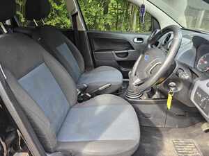 Ford Fiesta 1.4 Zetec Climate 16v 5dr