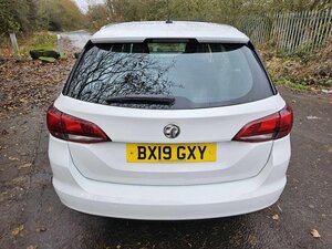 Vauxhall Astra 1.4 Sri S/s 5dr