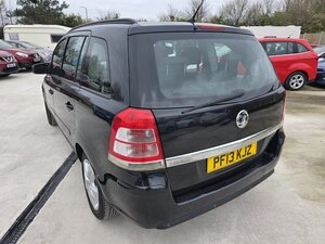Vauxhall Zafira 1.6 Zafira Exclusive NAV 5dr