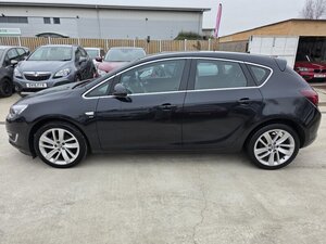 Vauxhall Astra 1.6 Astra SRI 5dr