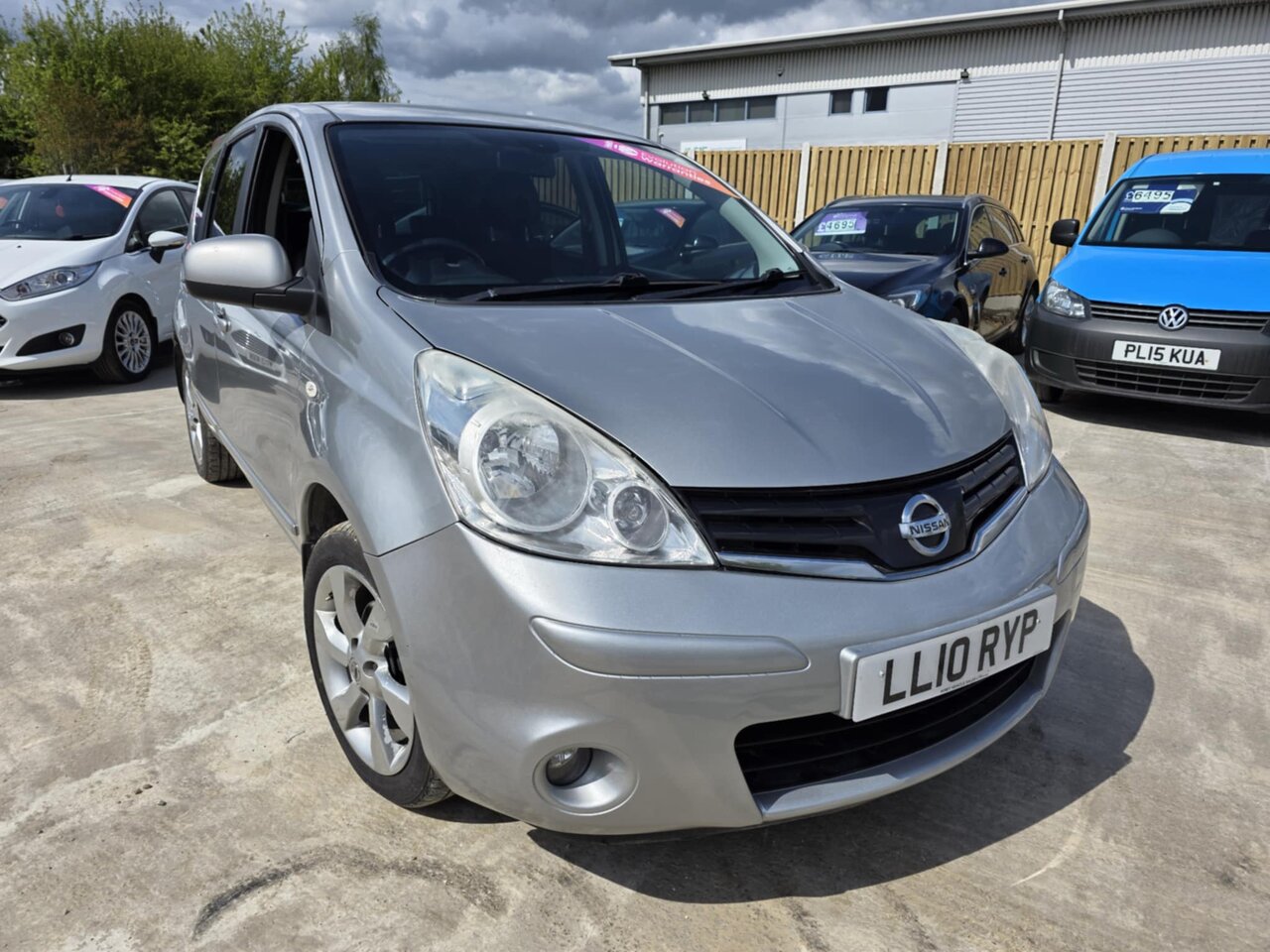 Nissan Note 1.6 Note Tekna Auto 5dr