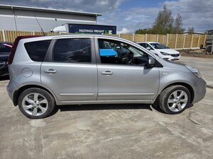 Nissan Note 1.6 Note Tekna Auto 5dr