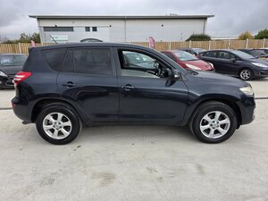 Toyota RAV4 2.2 RAV4 XT-R D-4D 5dr
