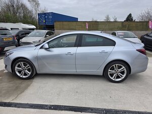 Vauxhall Insignia 2.0 Insignia SRI CDTI AUTO 5dr