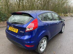 Ford Fiesta 1.0 Zetec 5dr