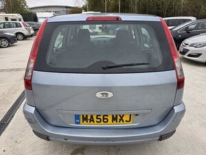 Ford Fusion 1.6 Fusion Zetec Climate AUTO 5dr