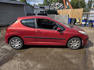 Peugeot 207 1.4 207 S 3dr
