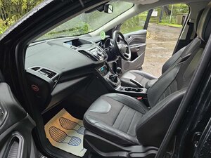 Ford Kuga 2.0 Titanium Tdci 5dr