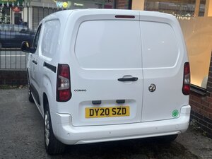 Vauxhall Combo Sportive  1.5 L1h1 2300 Sportive S/s dr