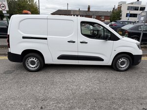 Vauxhall Combo LWB L2 Dynamic 1.5 Combo 2300 Dynamic TD 0dr