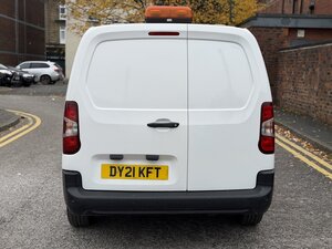 Vauxhall Combo LWB L2 Dynamic 1.5 Combo 2300 Dynamic TD 0dr